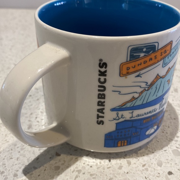 Starbucks Toronto Been There Series Across the Globe Collection, 2019 - Picture 4 of 6